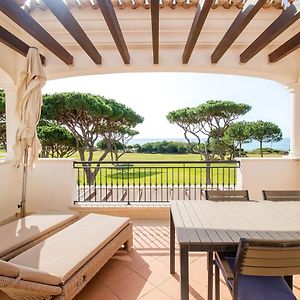 Two-Bedroom Apartment Sea View First Floor